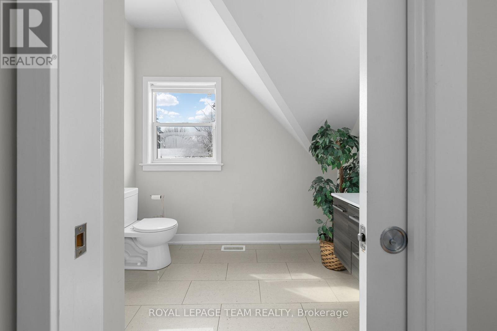 433 DAWSON AVENUE - 27