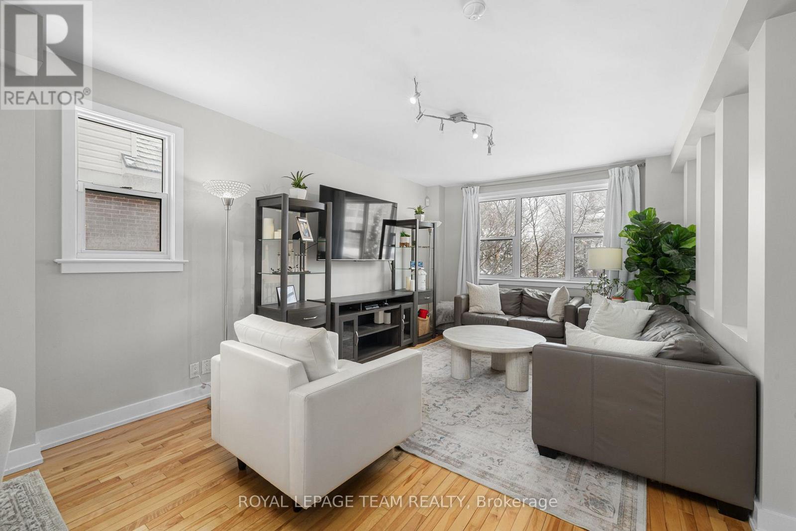 433 DAWSON AVENUE - 7