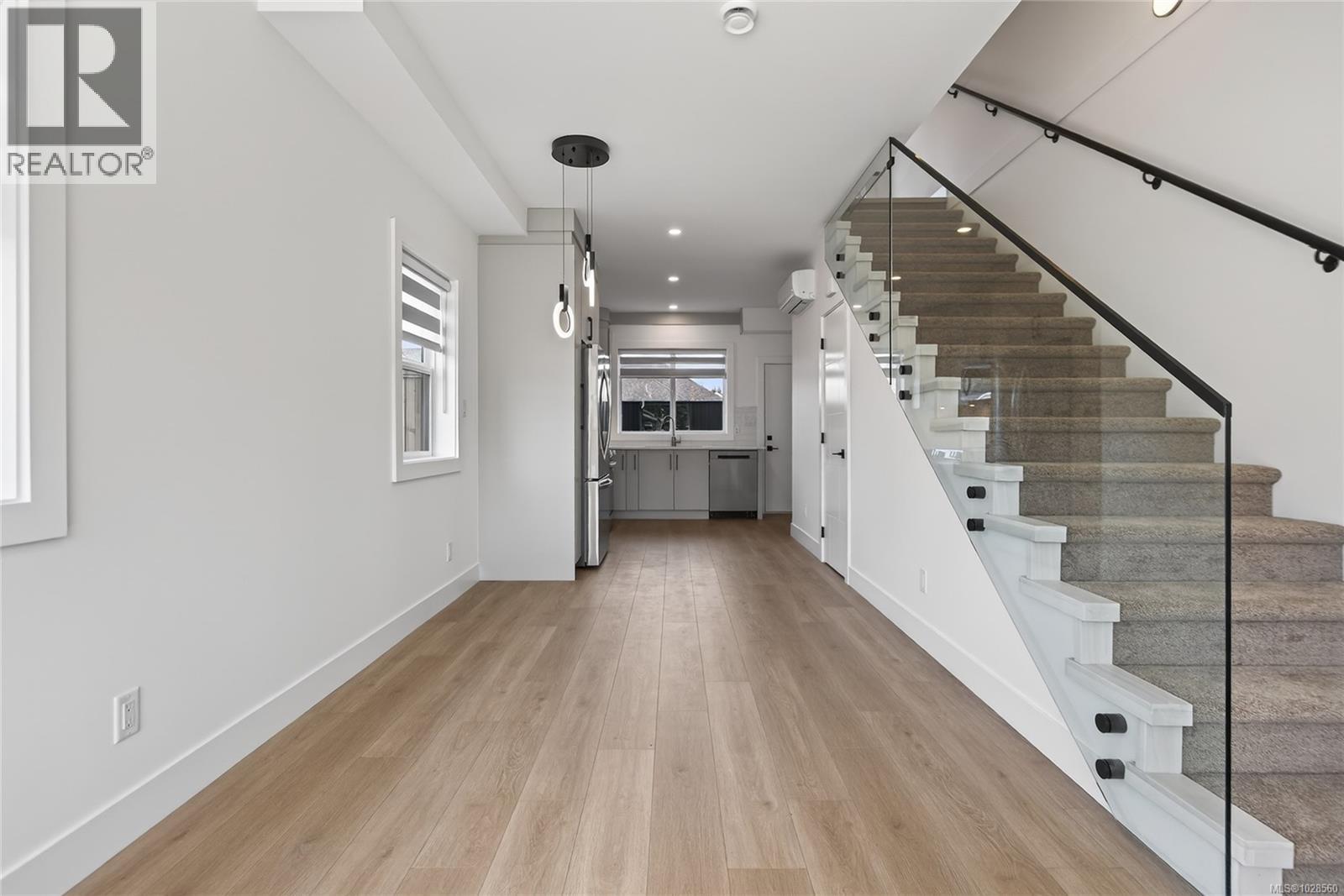 #1 704 BEAVER CREEK BLVD - 12