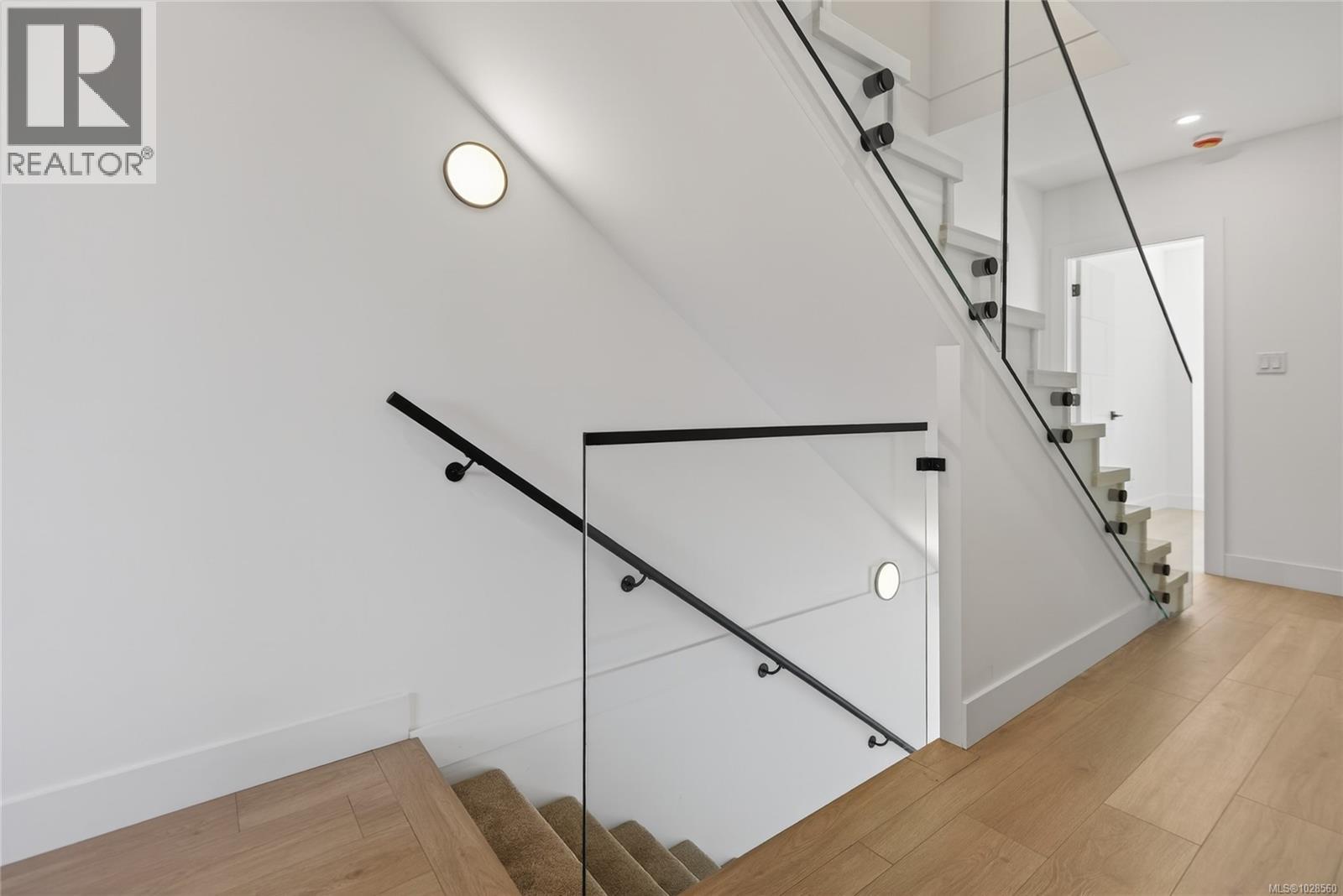 #1 704 BEAVER CREEK BLVD - 14