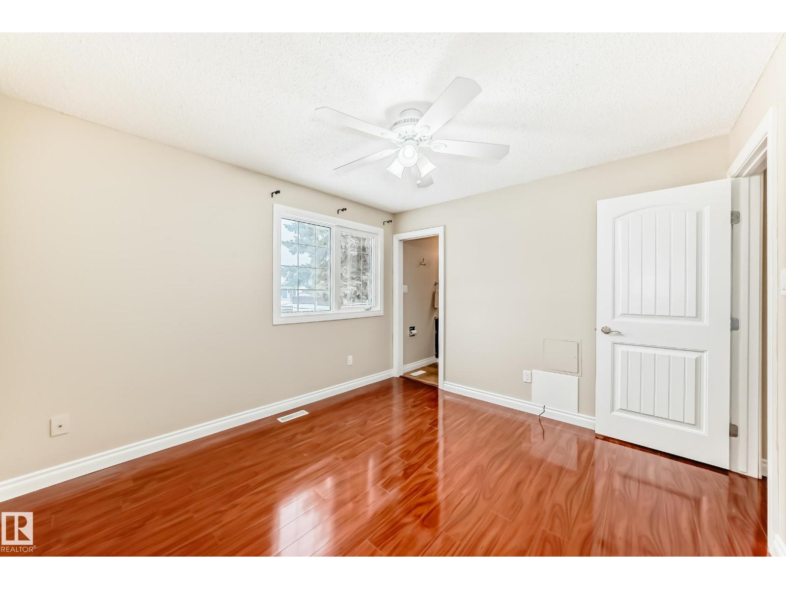 13332 25 ST NW, Edmonton