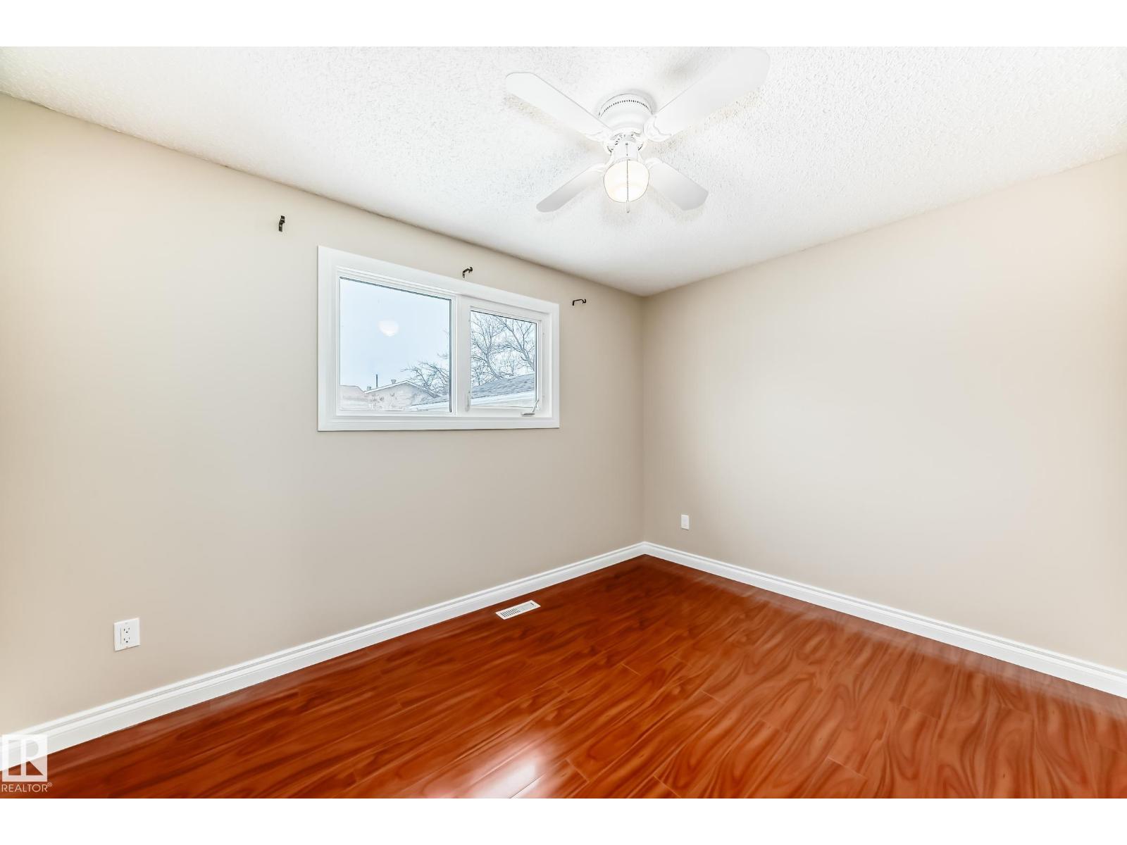 13332 25 ST NW, Edmonton