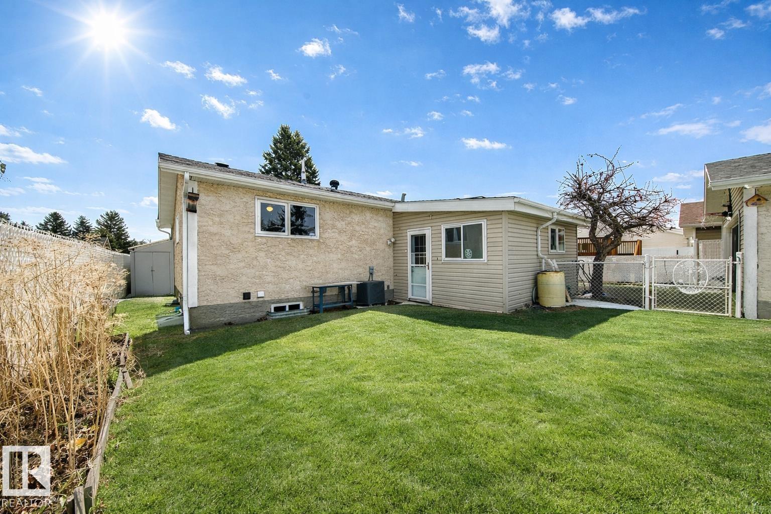 13332 25 ST NW, Edmonton