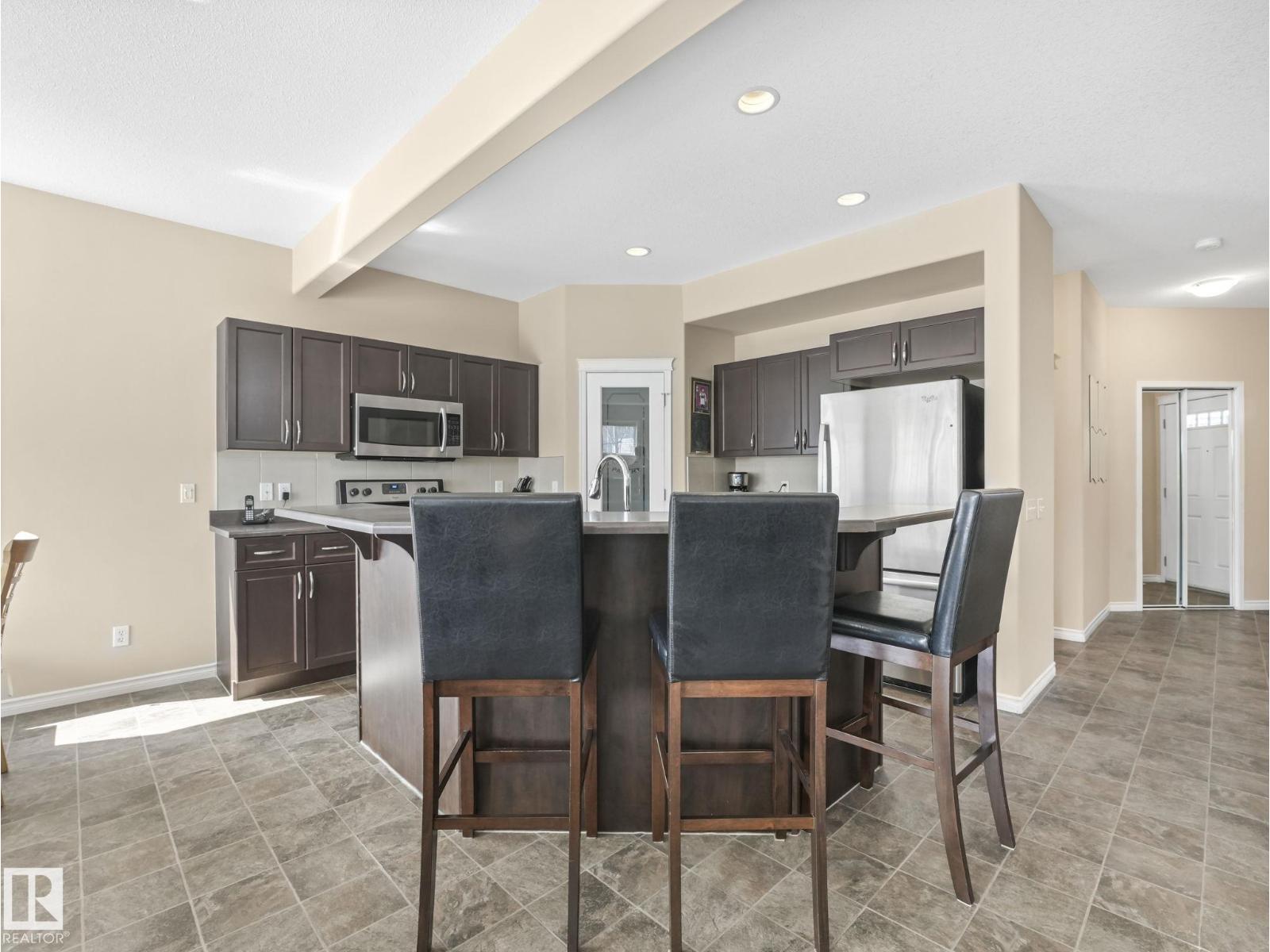 20759 58 AV NW, Edmonton