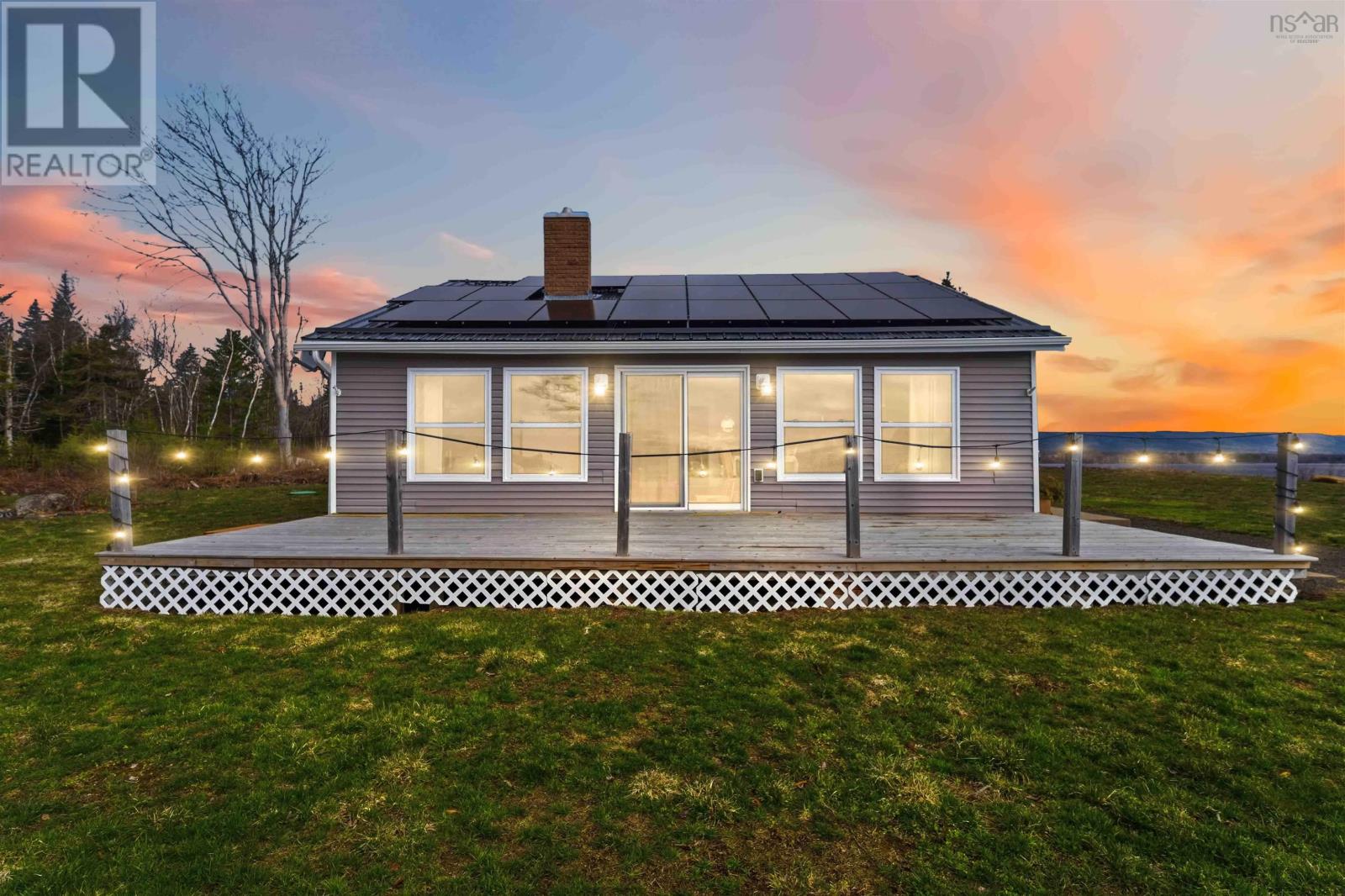 Property photo of 3 Massachusetts Road