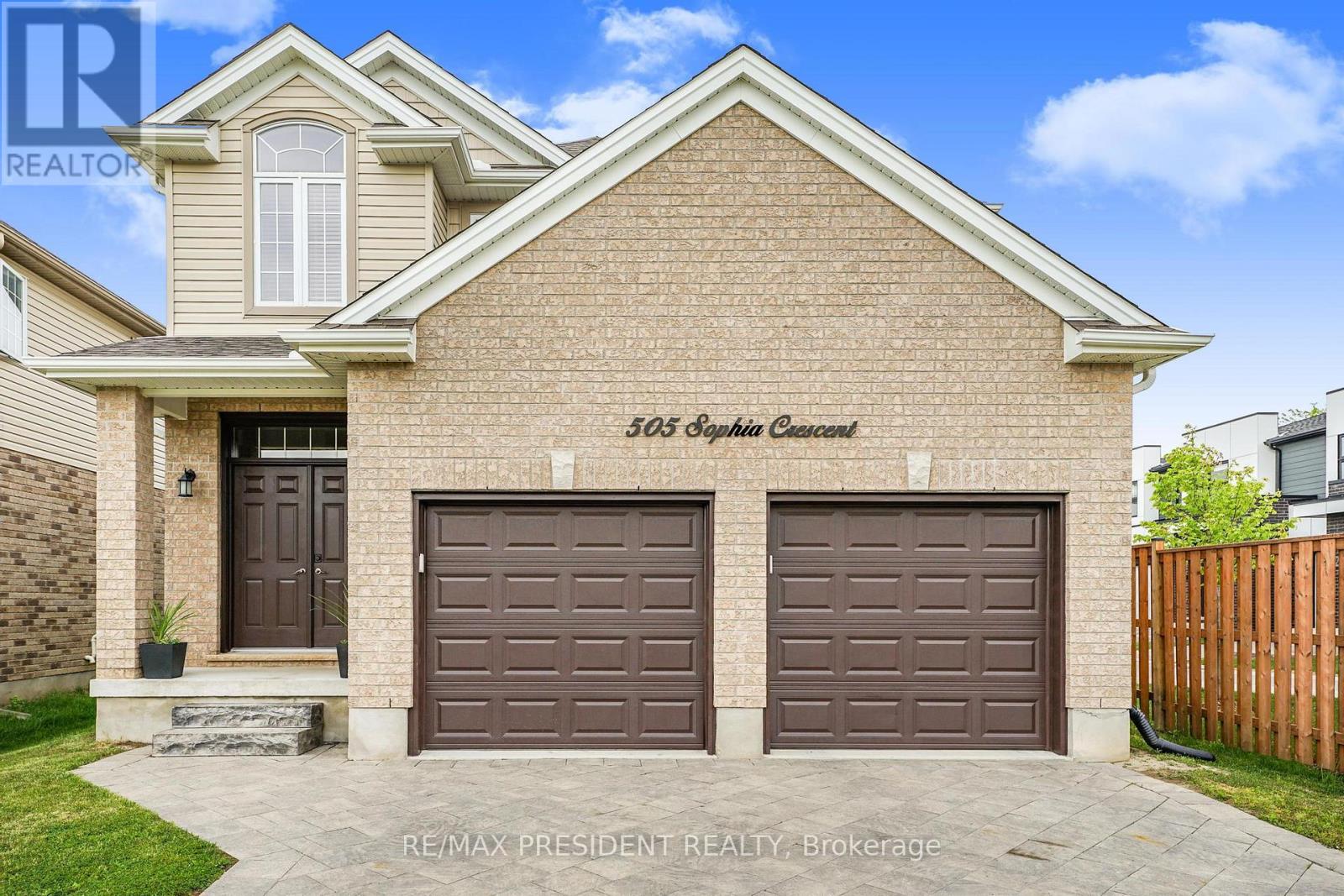 505 SOPHIA CRESCENT - 4