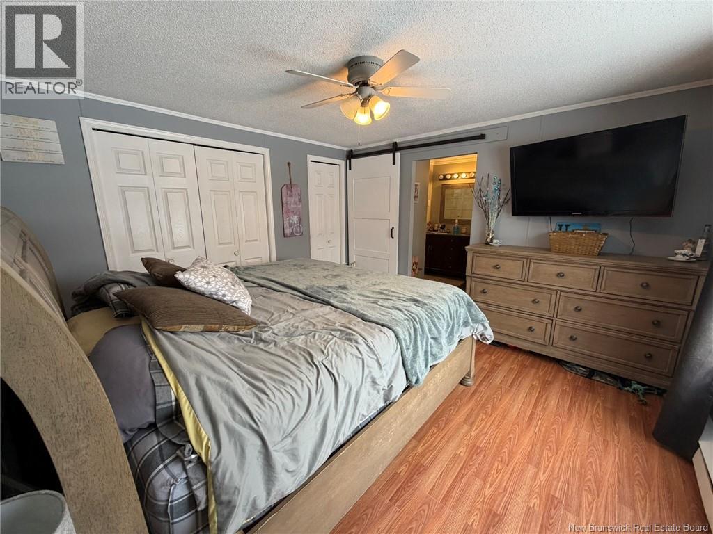 2260 105 Route — photo 15