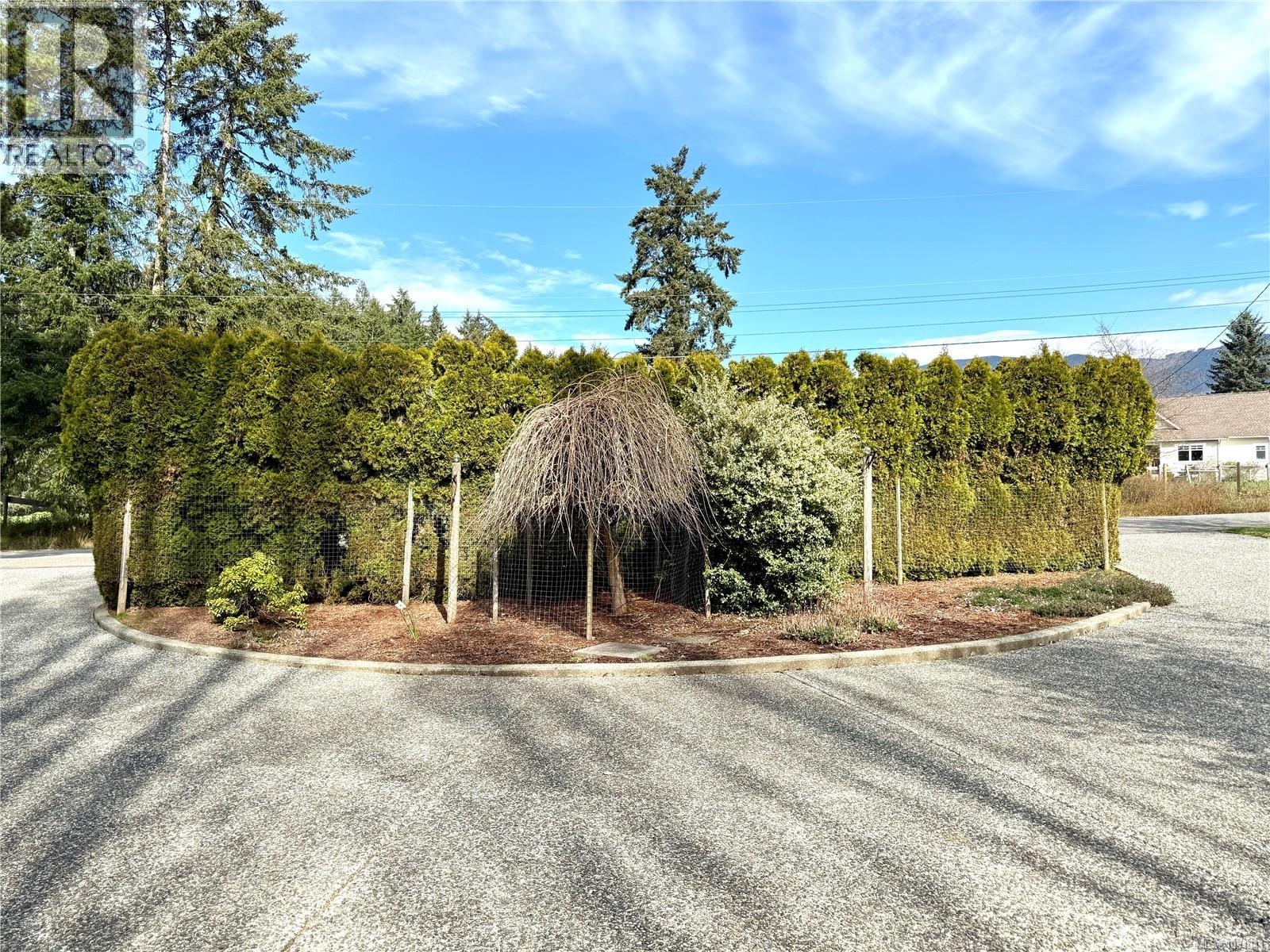 6131 Drinkwater Rd, Port Alberni