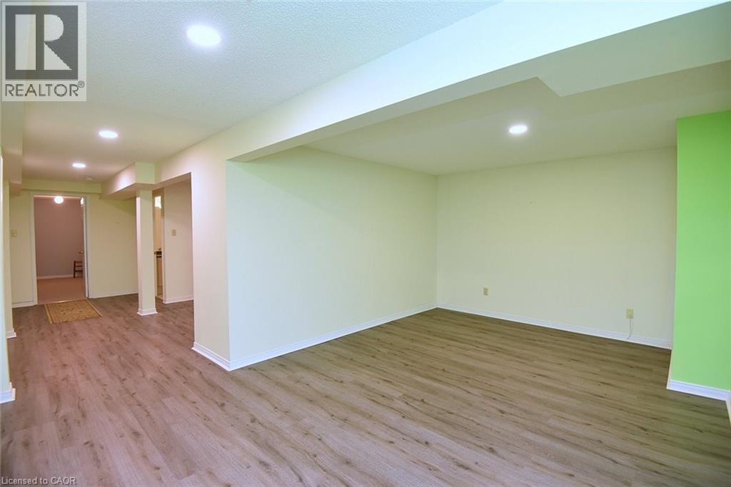 3333 NEW Street Unit# 1, Burlington, Ontario, L7N1N1 — Photo 16