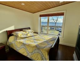 15491 Marine Drive, White Rock, BC V4B1C9 Photo 14
