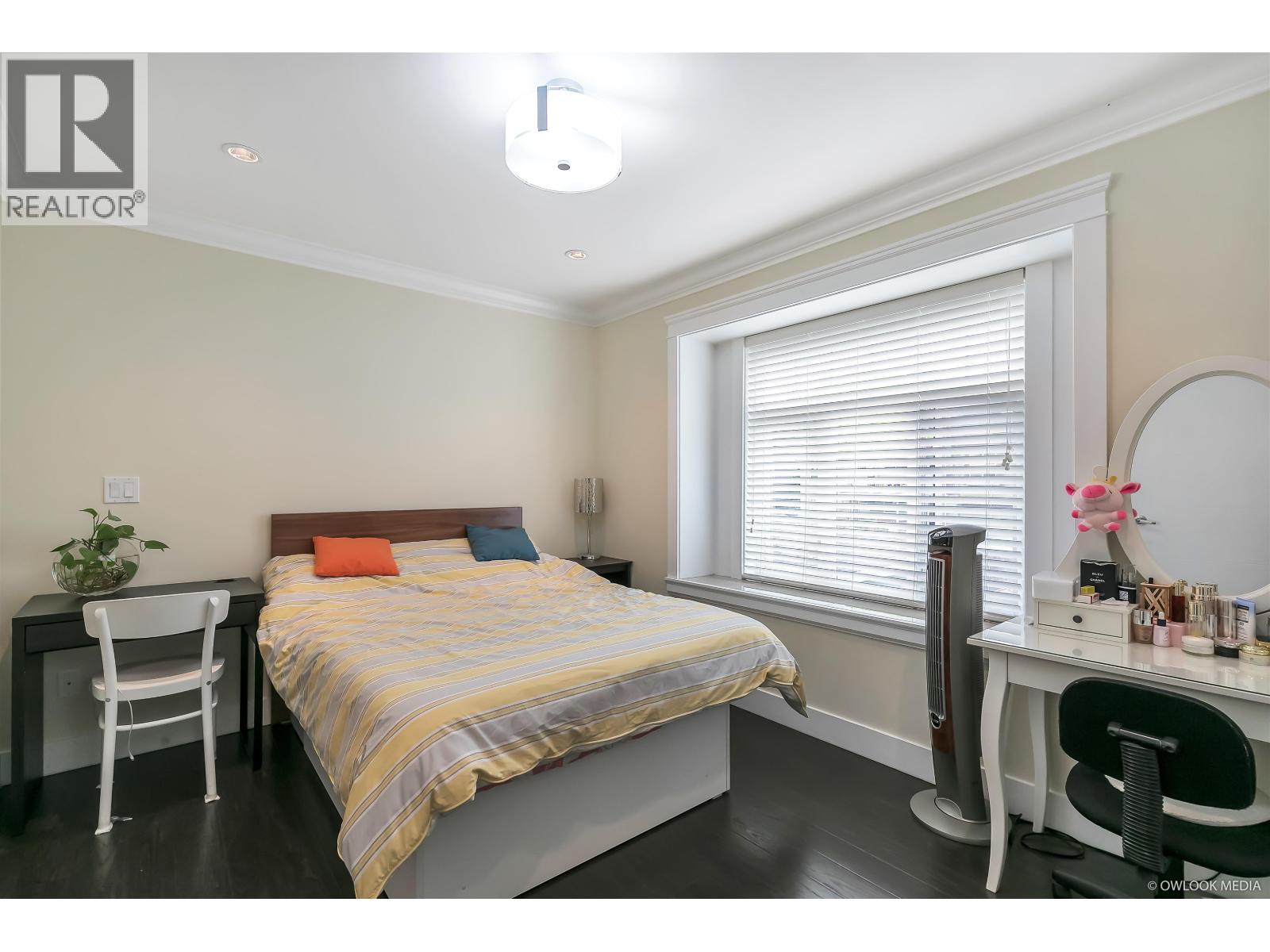 1178 E 12TH AVENUE, Vancouver