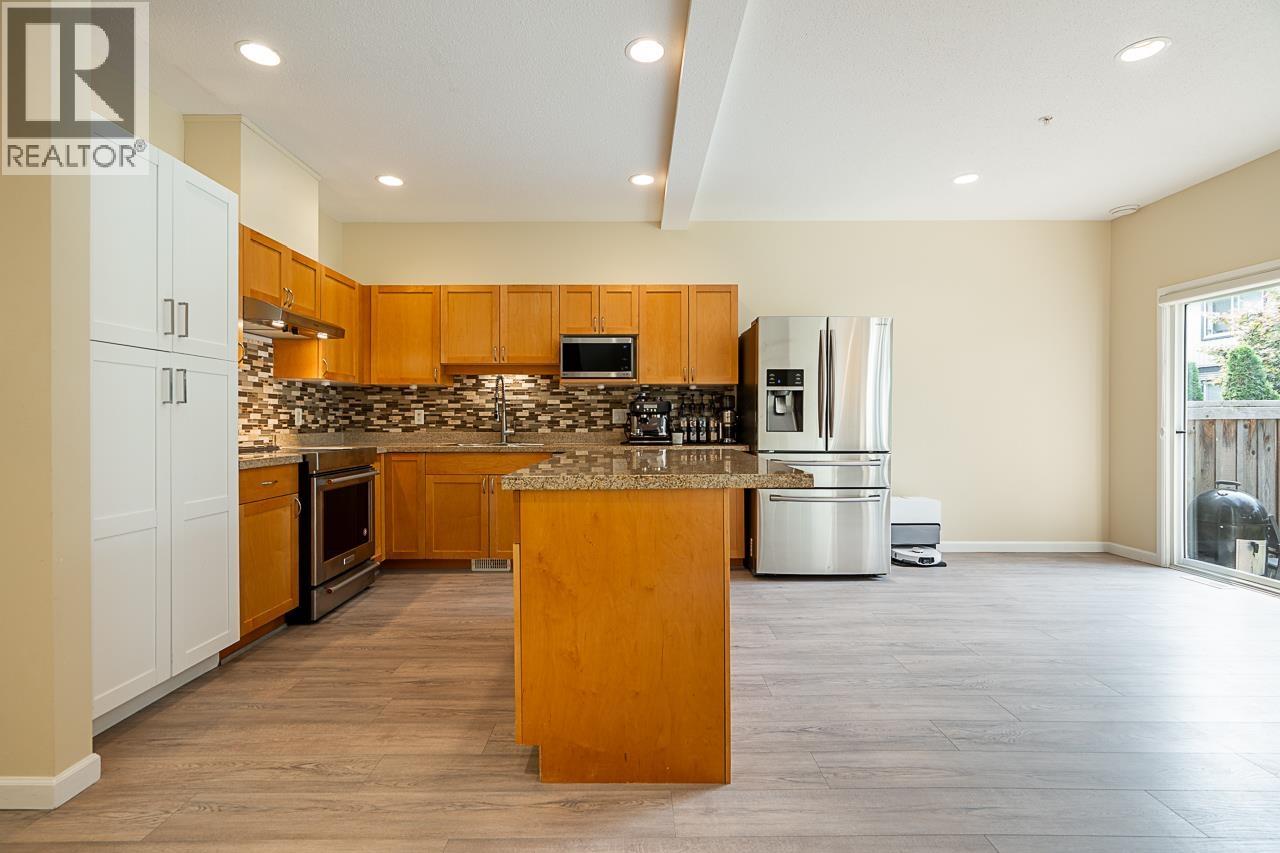 70 3127 SKEENA STREET, Port Coquitlam