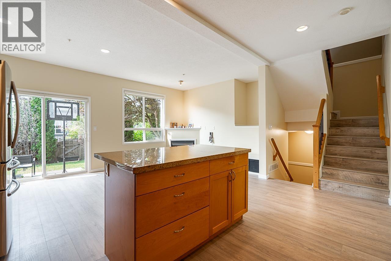 70 3127 SKEENA STREET, Port Coquitlam