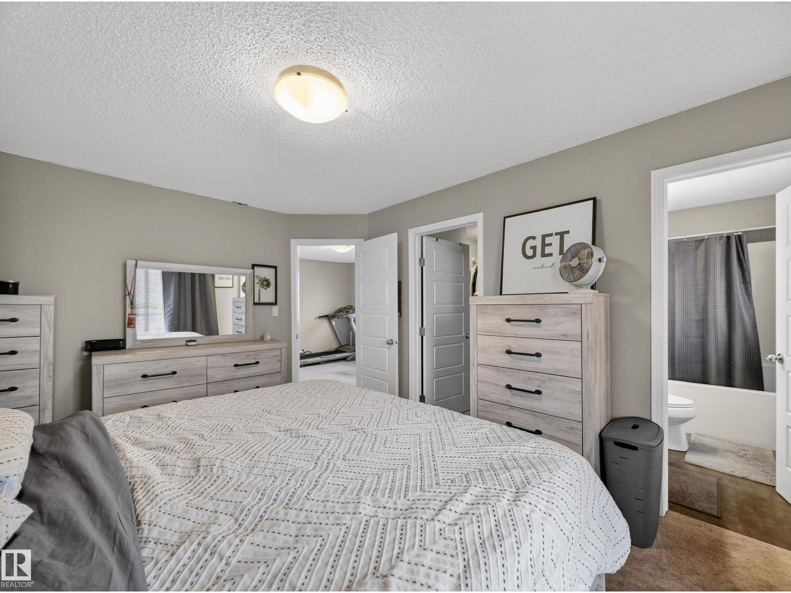 4465 5A ST NW, Edmonton