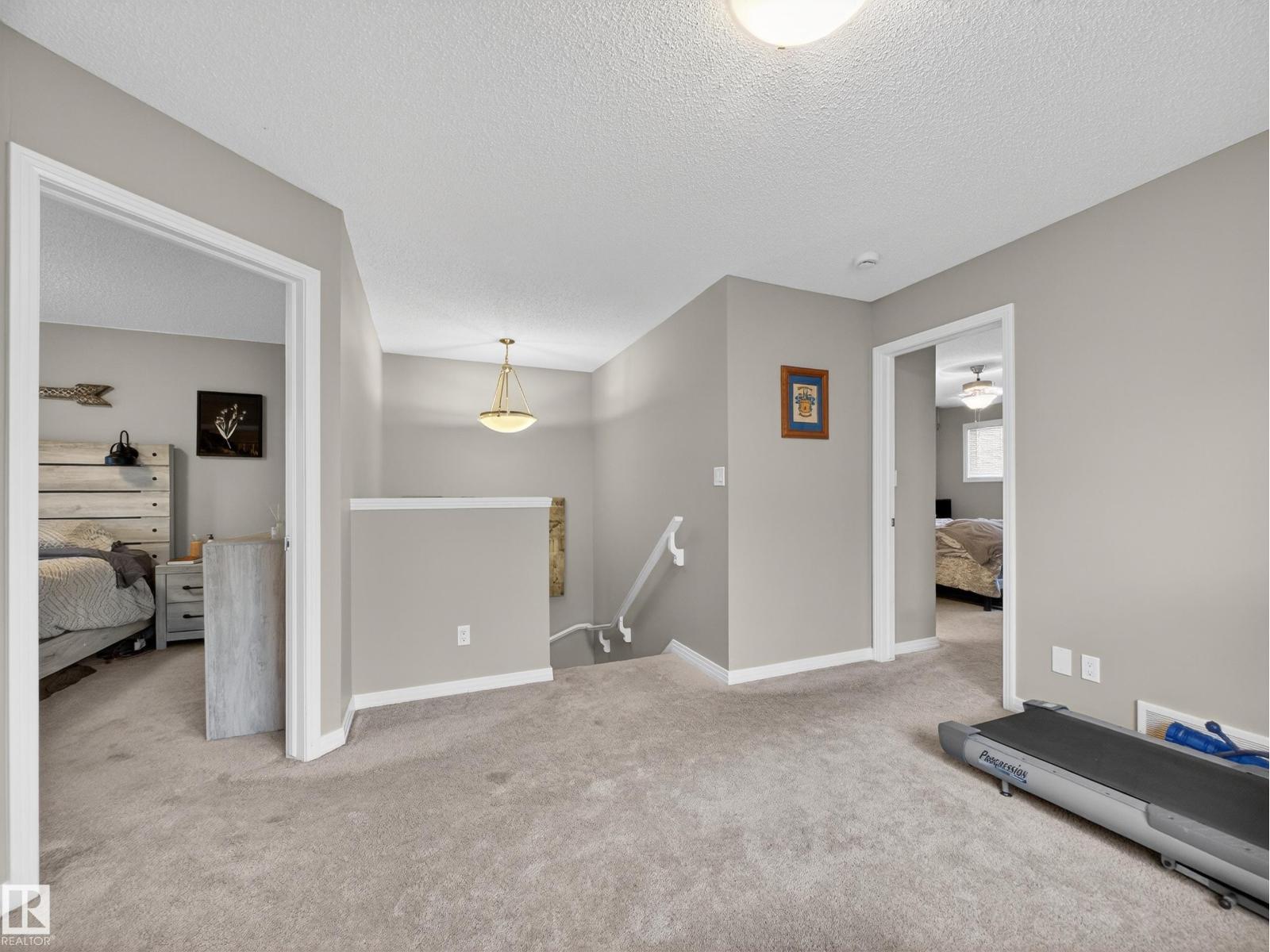 4465 5A ST NW, Edmonton