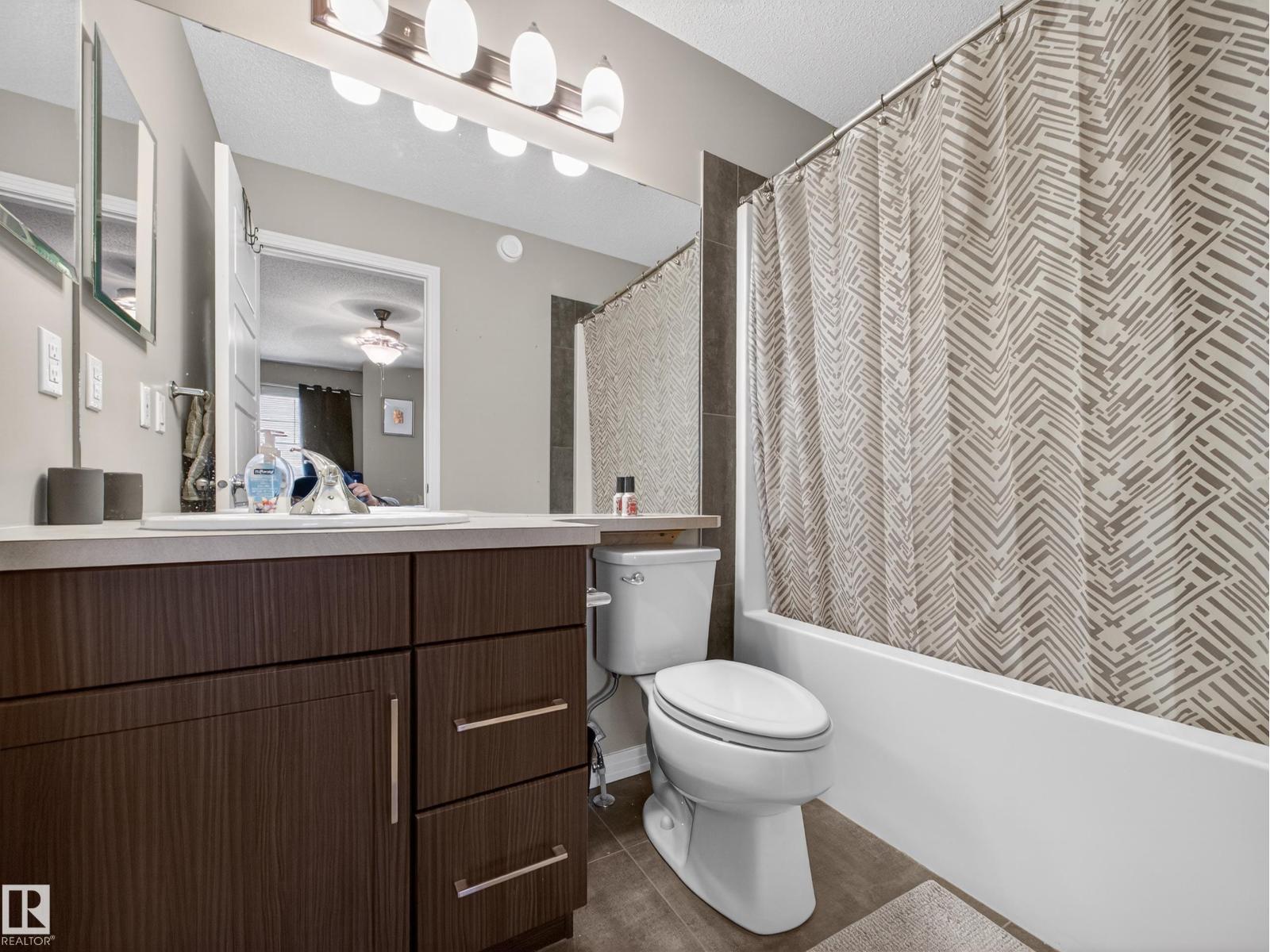 4465 5A ST NW, Edmonton