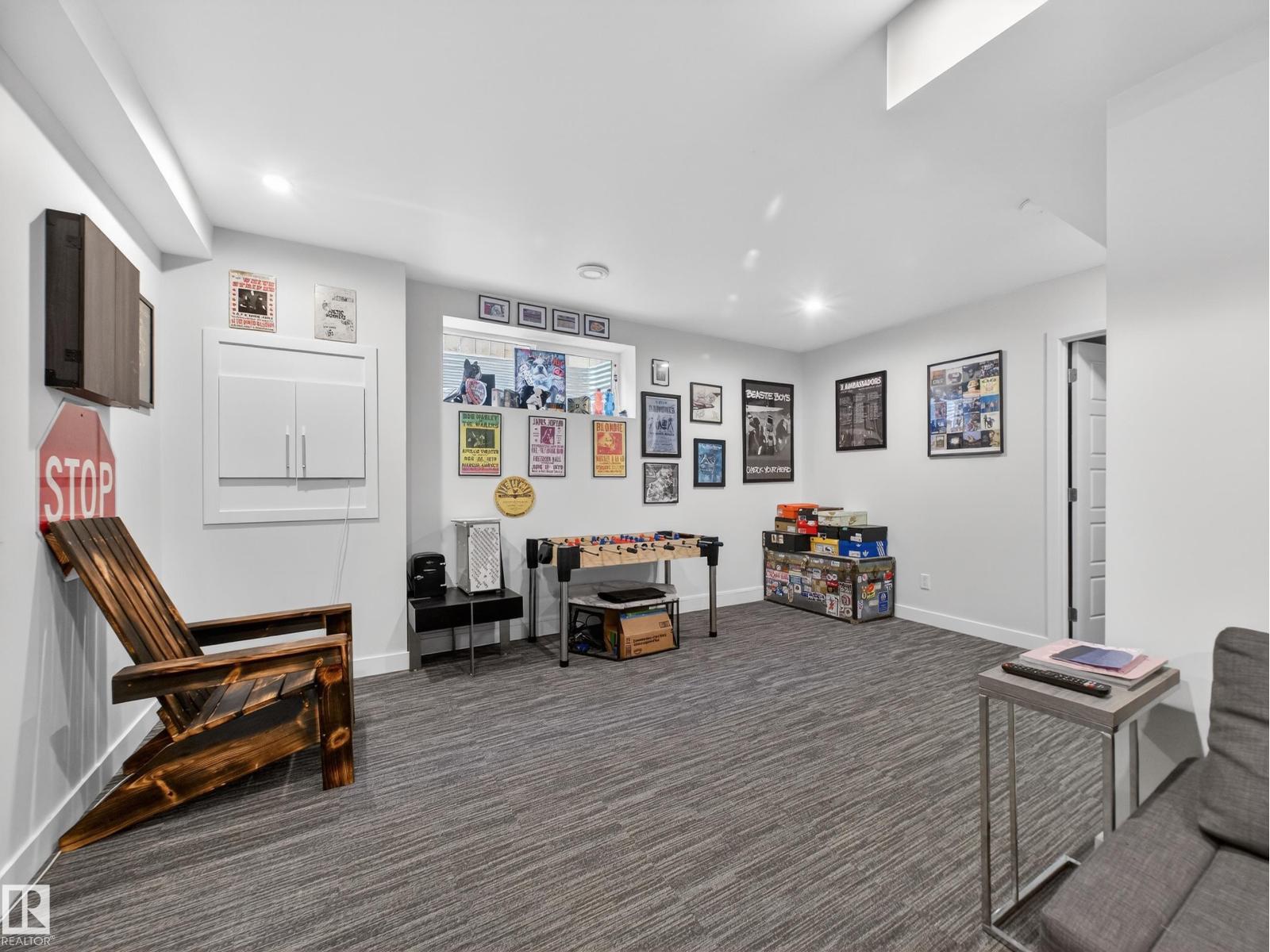 4465 5A ST NW, Edmonton