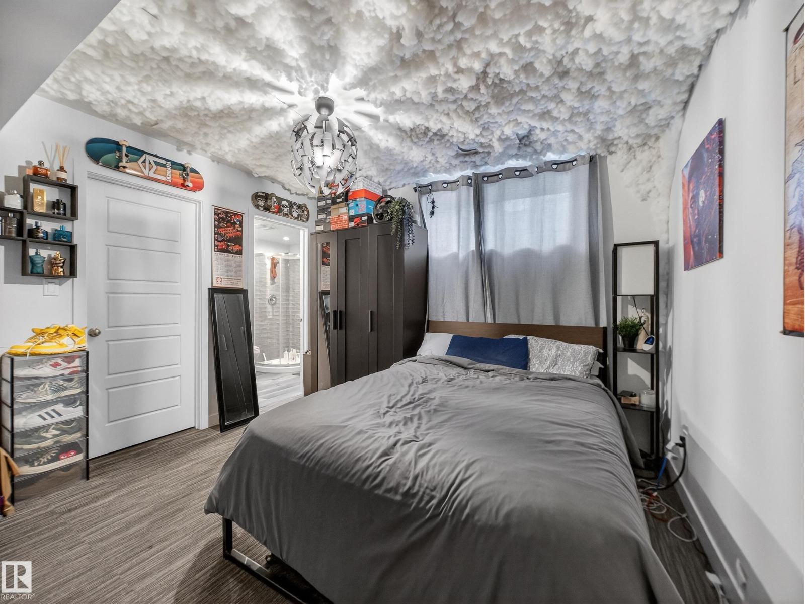 4465 5A ST NW, Edmonton