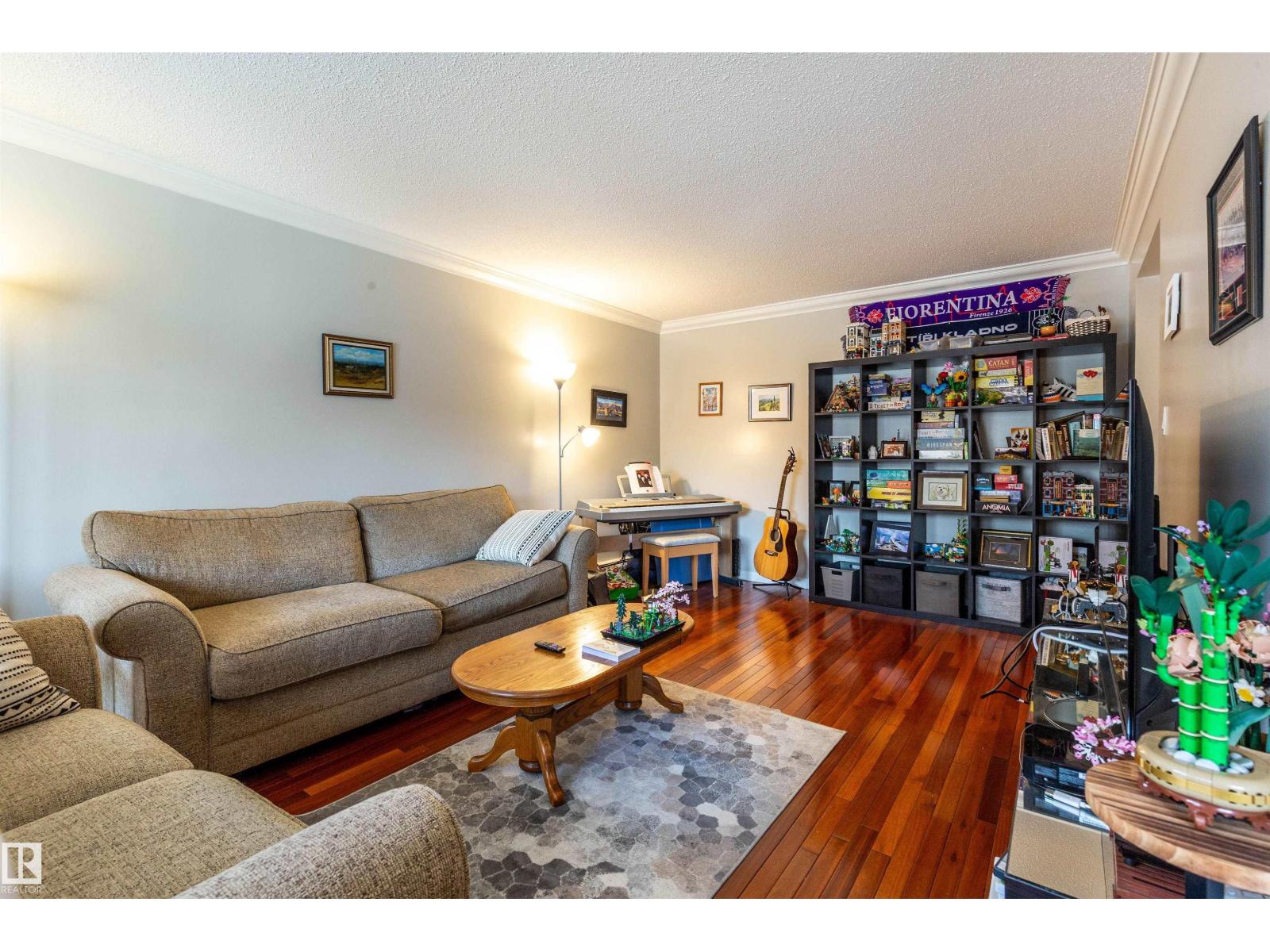 #201 10720 84 AV NW, Edmonton