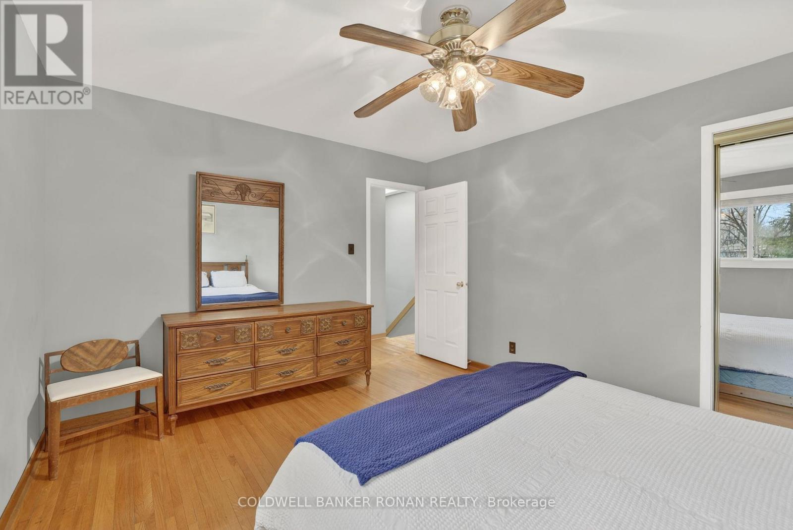 56 LAKELAND CRESCENT - 20