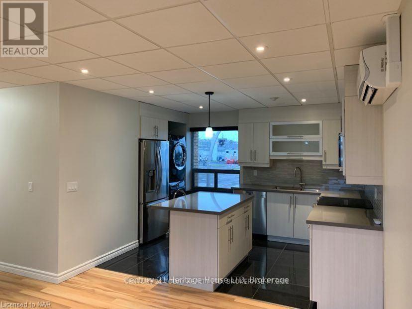 1 - 238 BERTIE STREET