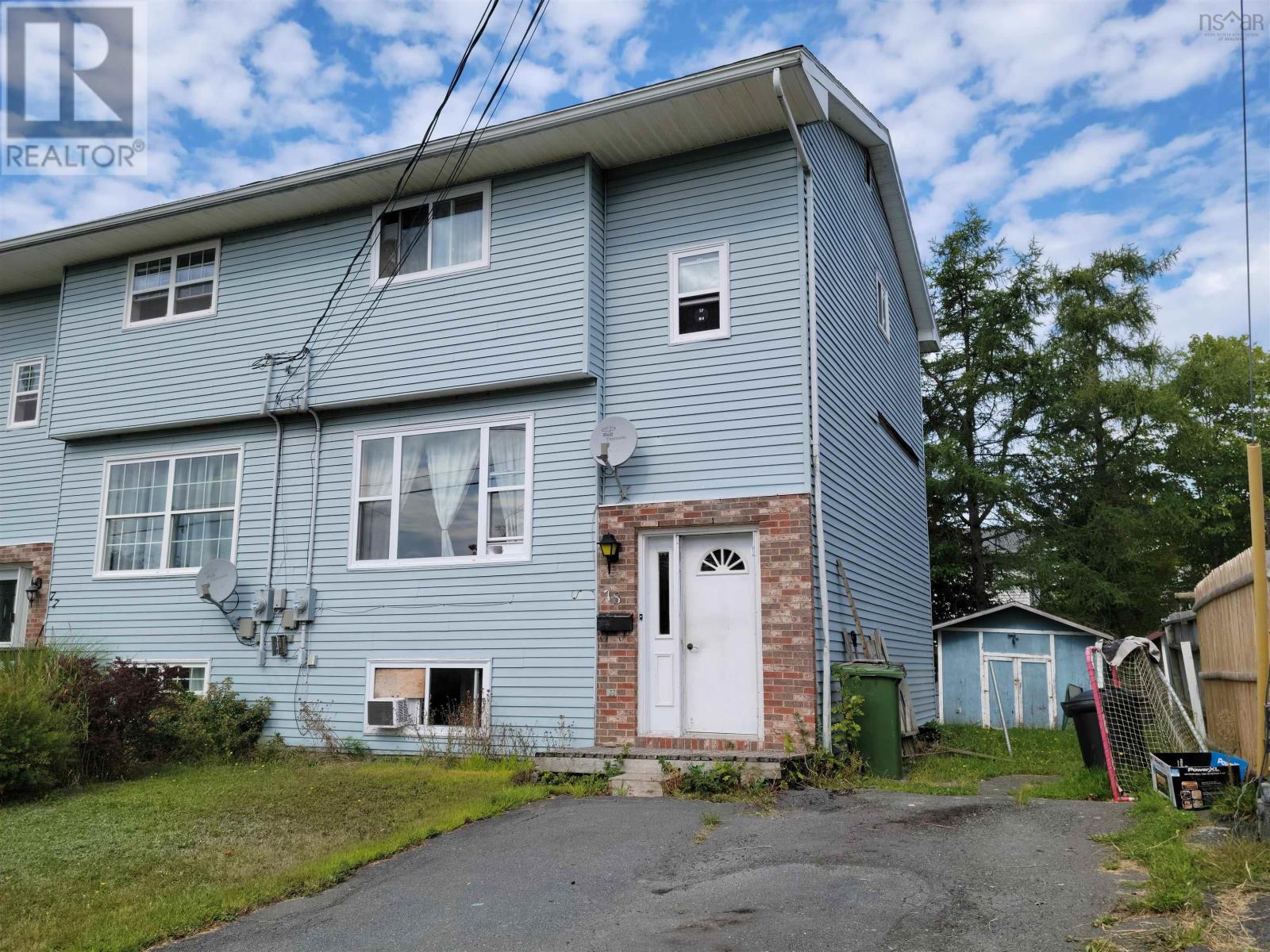 75 Noria Crescent