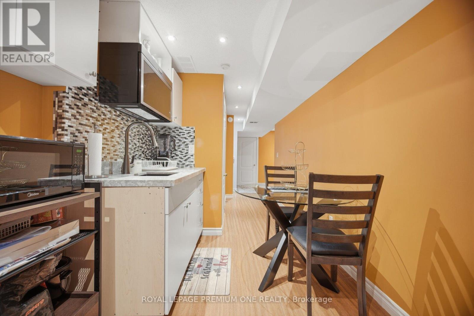 64 MARE CRESCENT,Toronto (West Humber-Clairville),,