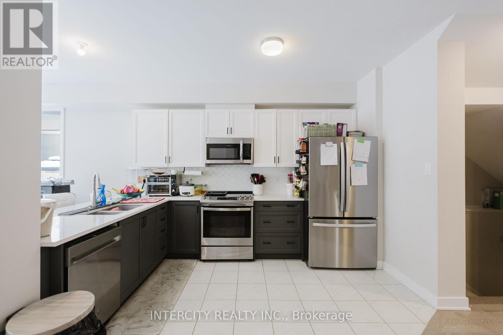 124 HACKAMORE CRESCENT - 16