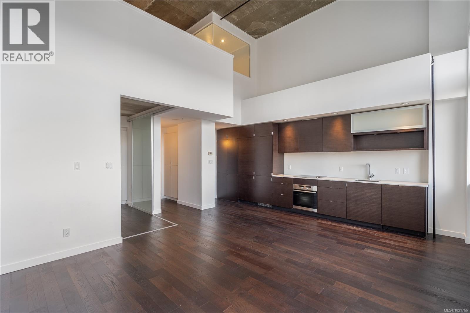 #416 770 FISGARD ST - 10