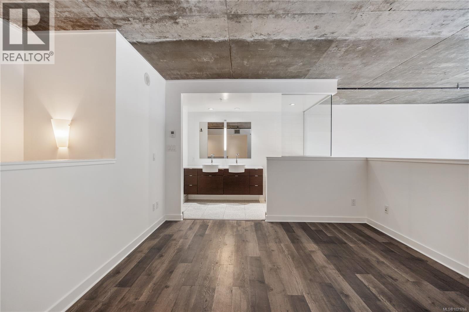 #416 770 FISGARD ST - 18