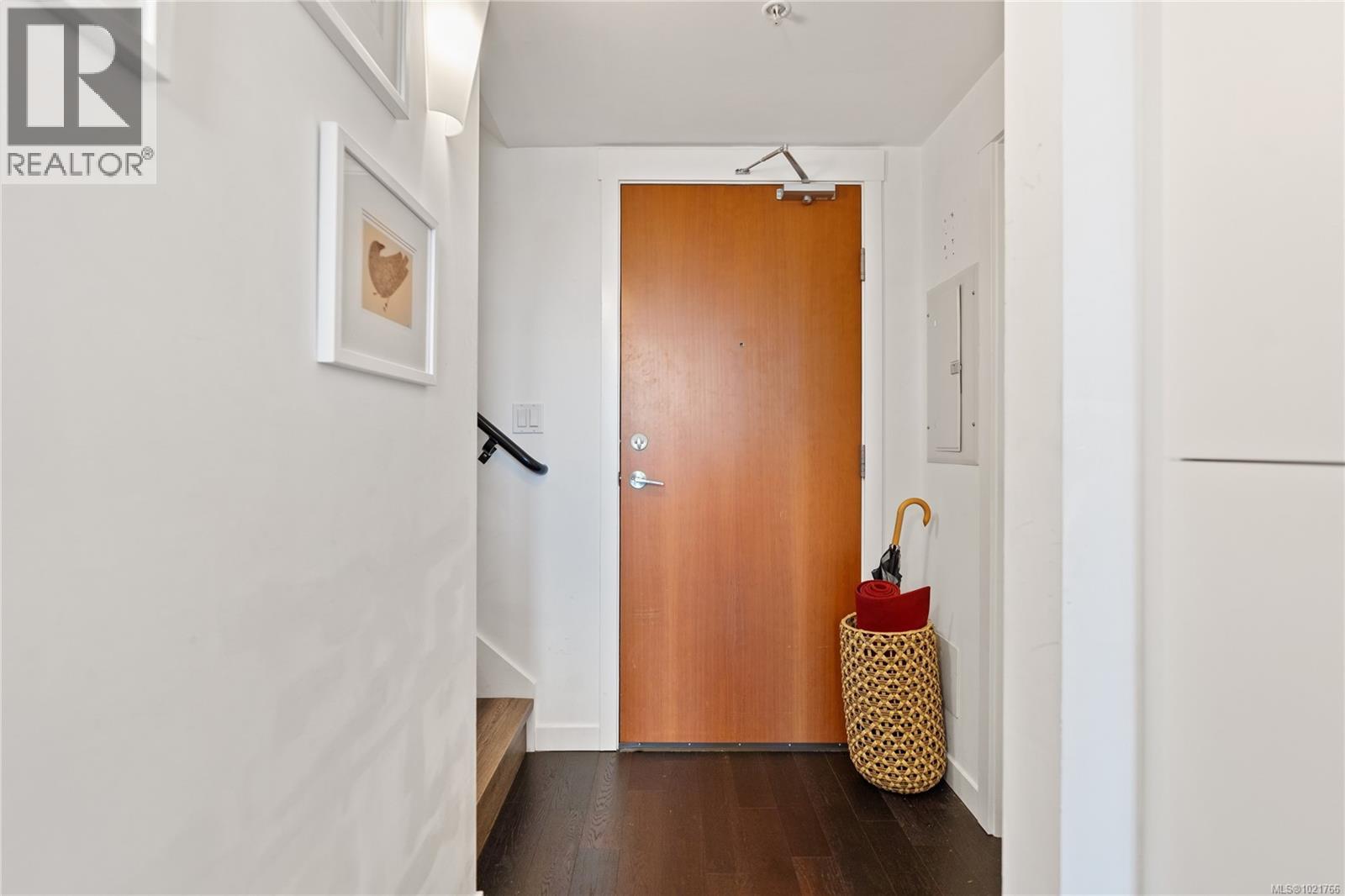 #416 770 FISGARD ST - 25