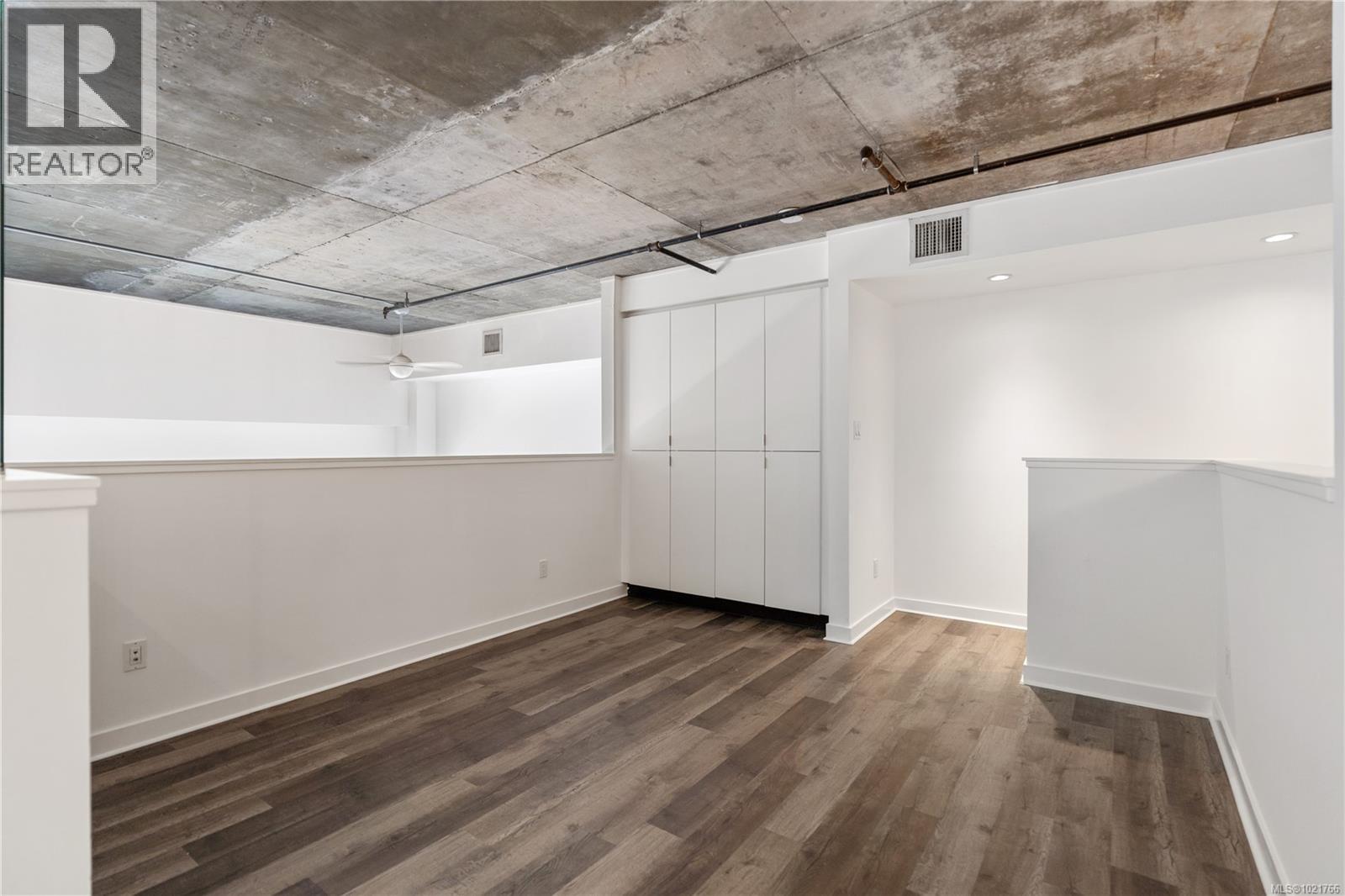 #416 770 FISGARD ST - 19