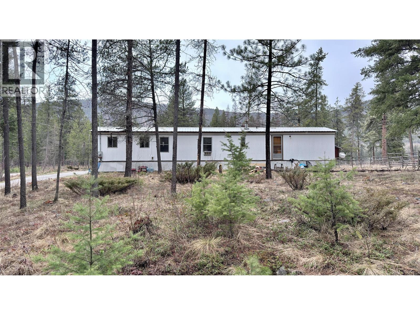 11 Haggen Road, Beaverdell