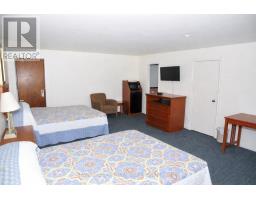 1701 London Line, Sarnia, ON N7W1B1 Photo 11