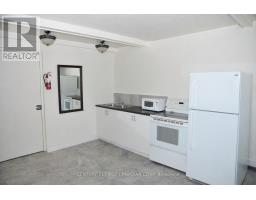 1701 London Line, Sarnia, ON N7W1B1 Photo 14