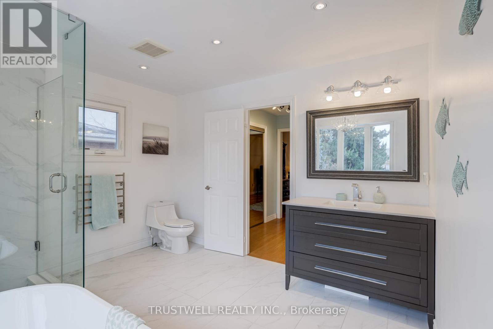 82 LONG ISLAND CRESCENT, Markham (Markville), Ontario