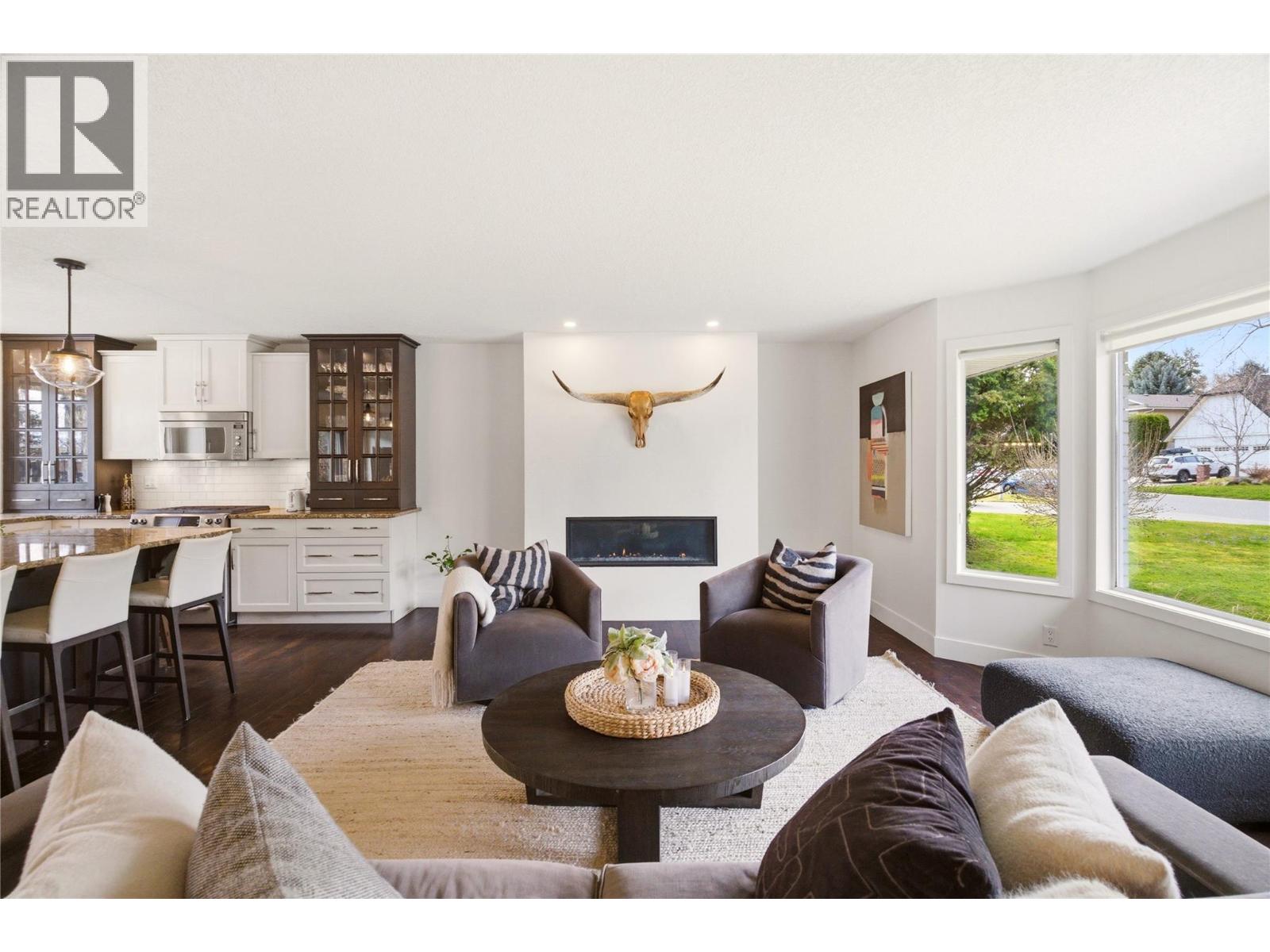  4337 Dunvegan Court, Kelowna