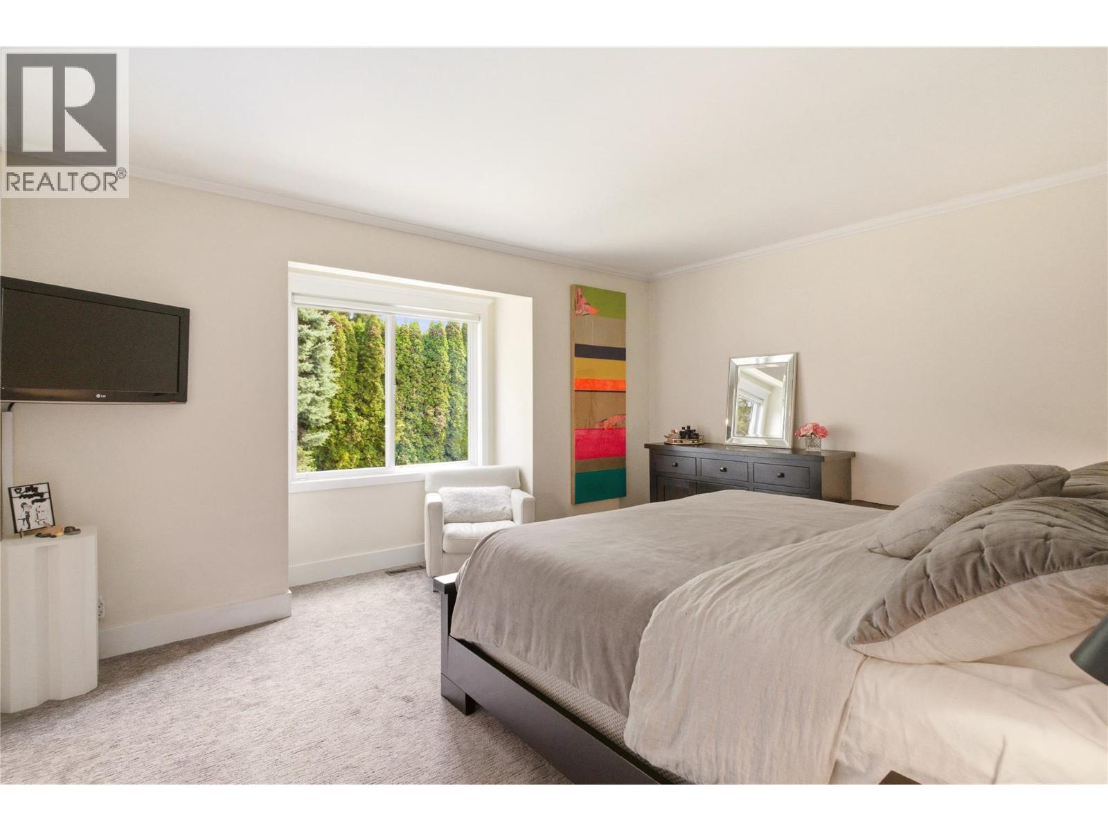  4337 Dunvegan Court, Kelowna