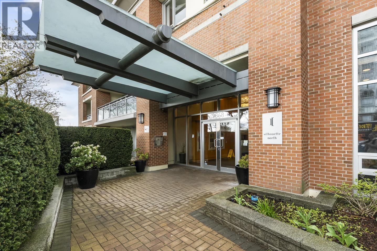 2706 9868 CAMERON STREET