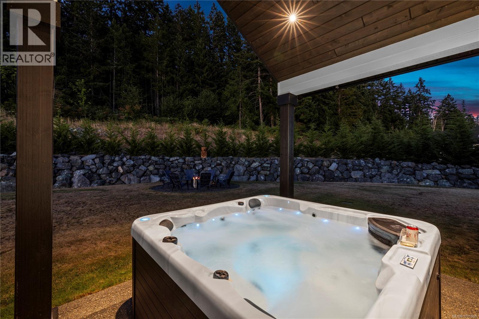 6127 Chase Dr, Port Alberni