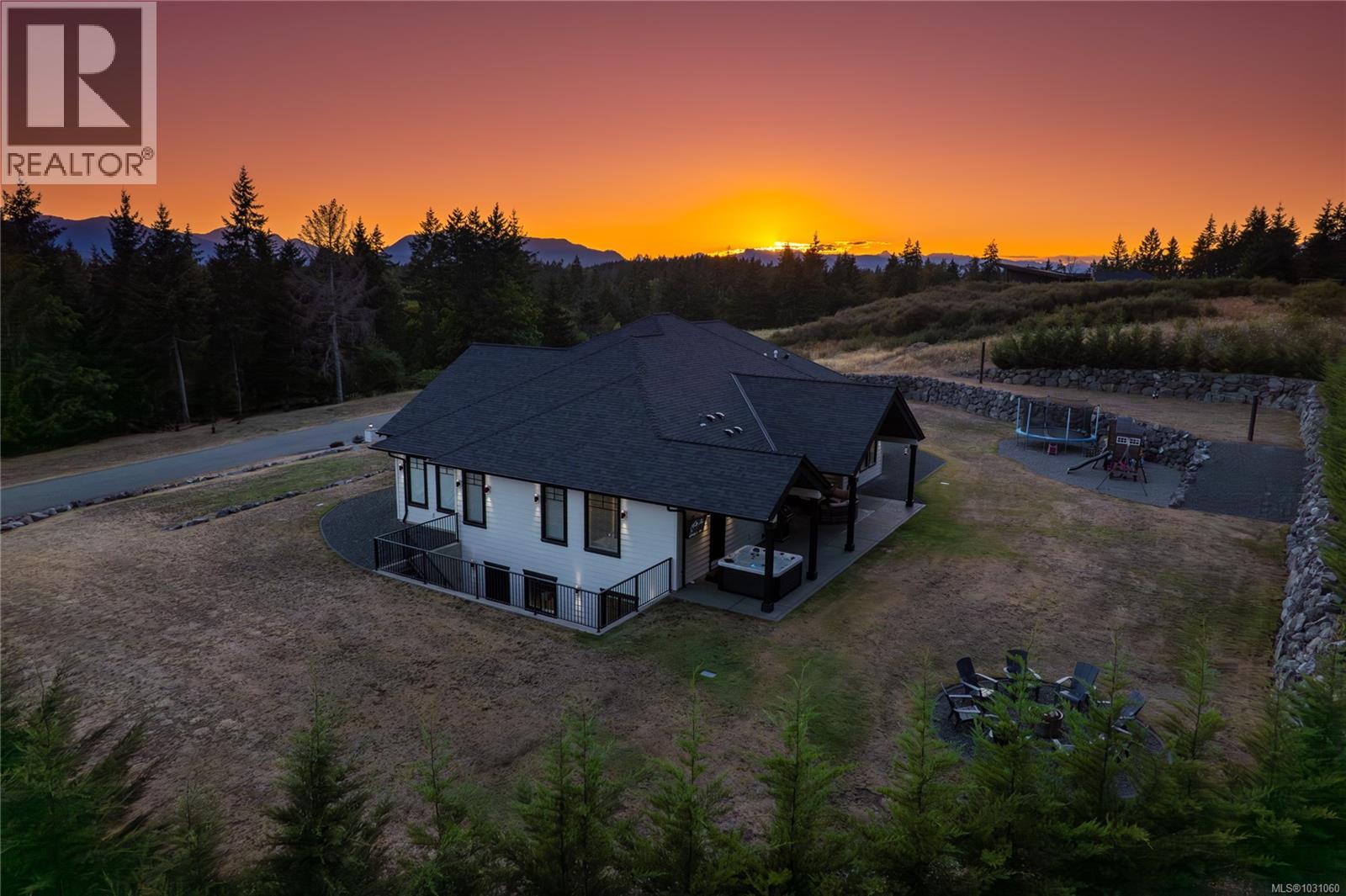 6127 Chase Dr, Port Alberni