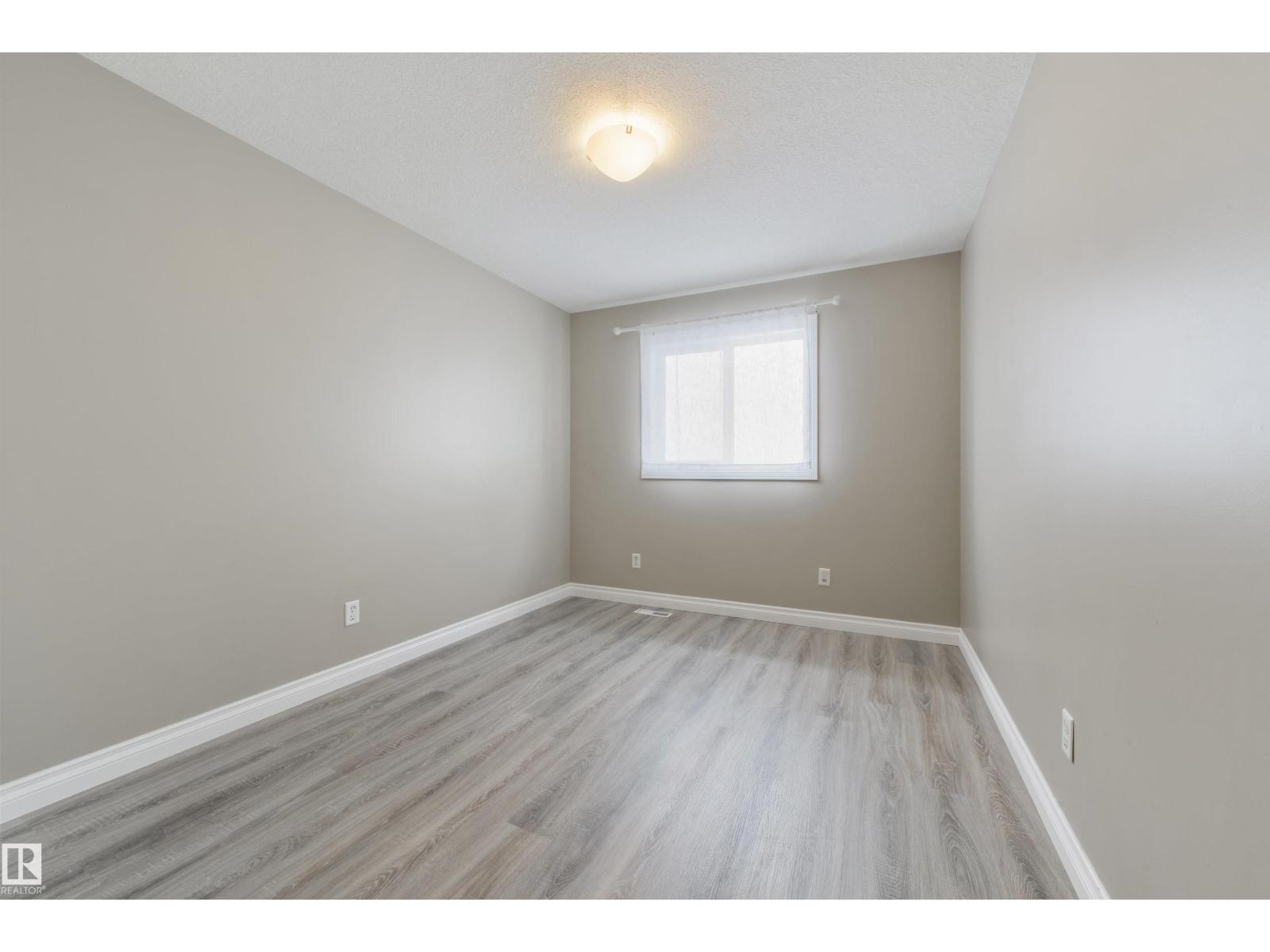 68 MERIDIAN LO, Stony Plain