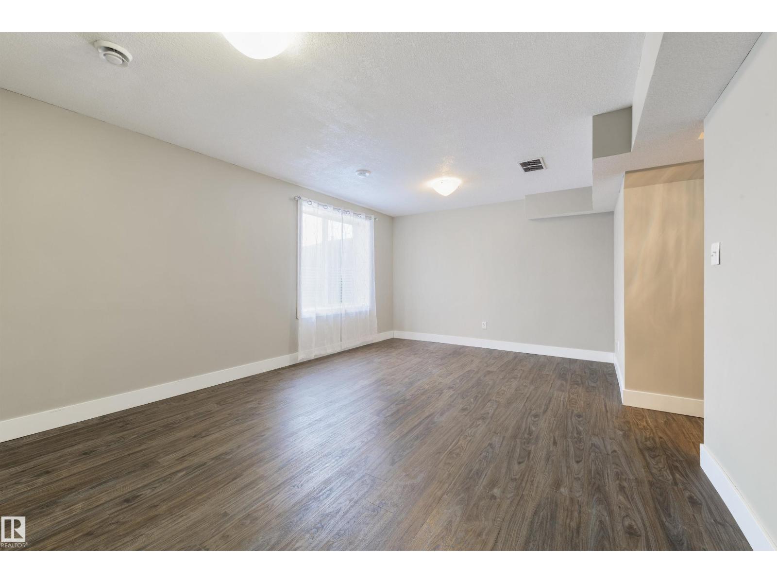 68 MERIDIAN LO, Stony Plain