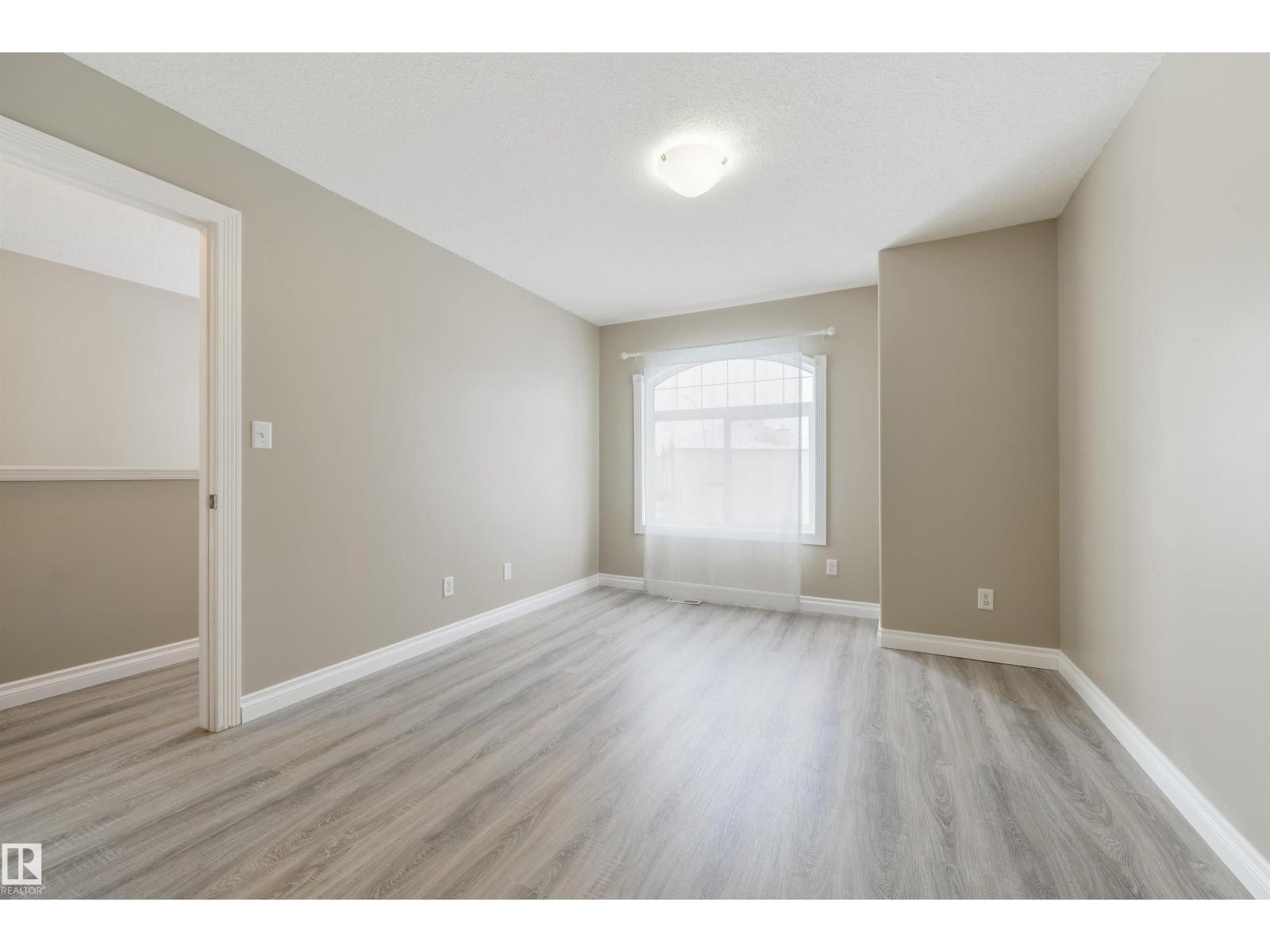 68 MERIDIAN LO, Stony Plain