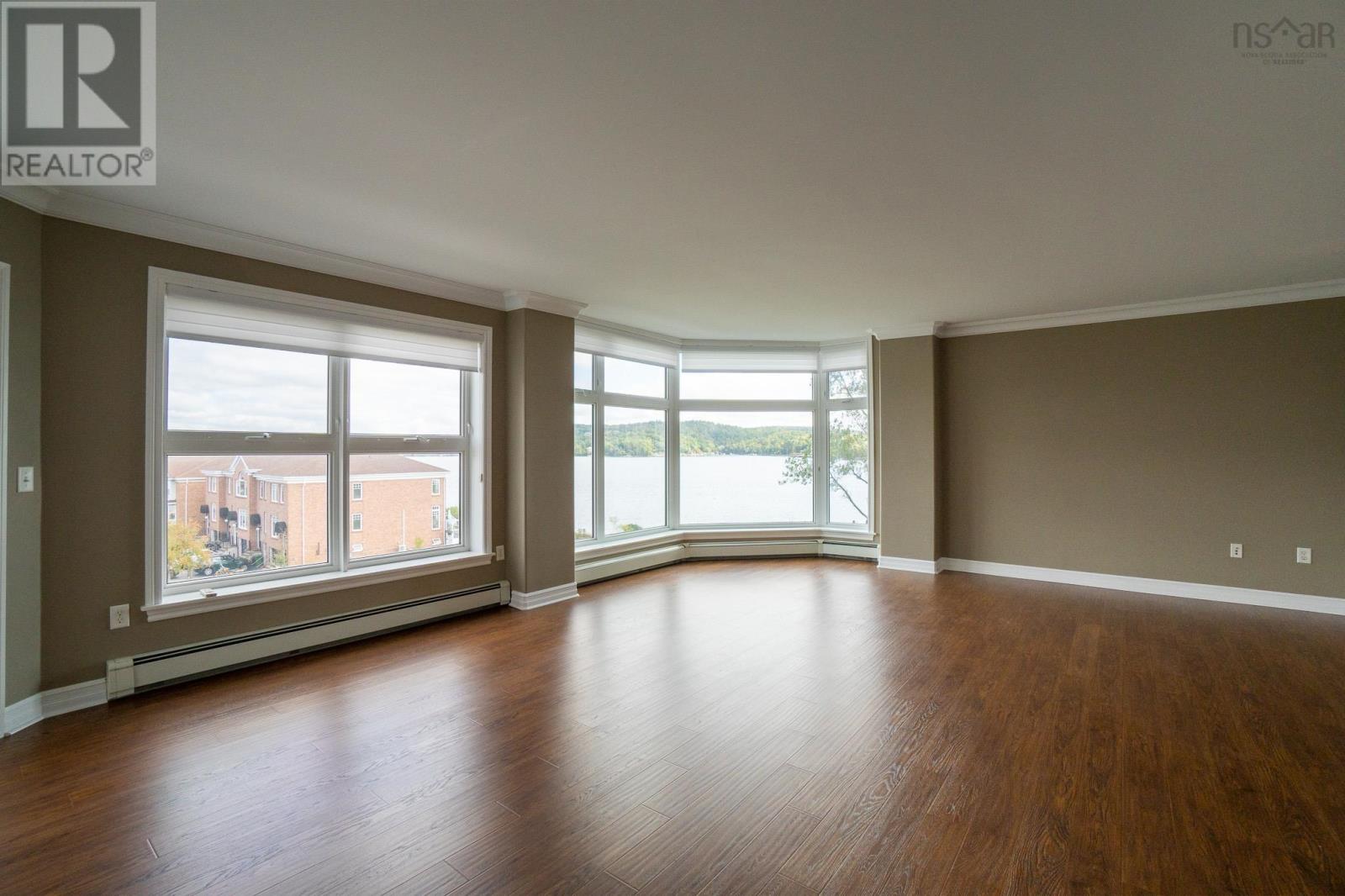 Property 10 of 44 of 303 99 Waterfront Drive