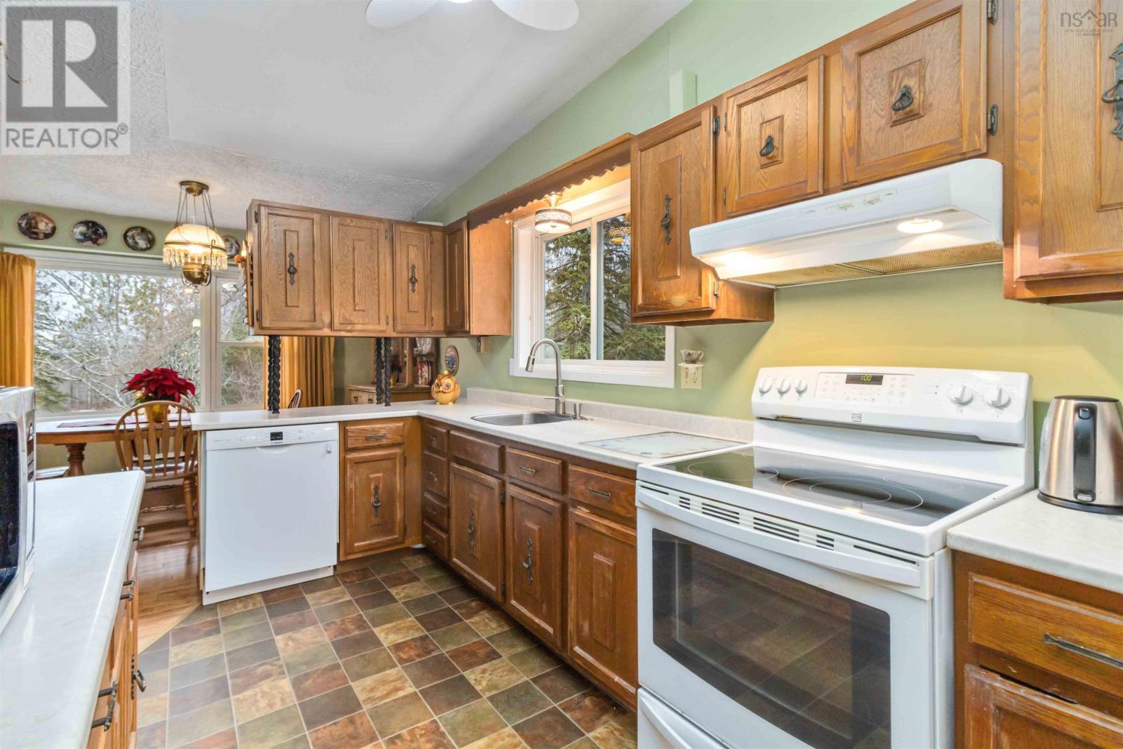 Property 31 of 50 of 421 St. Andrews River Road