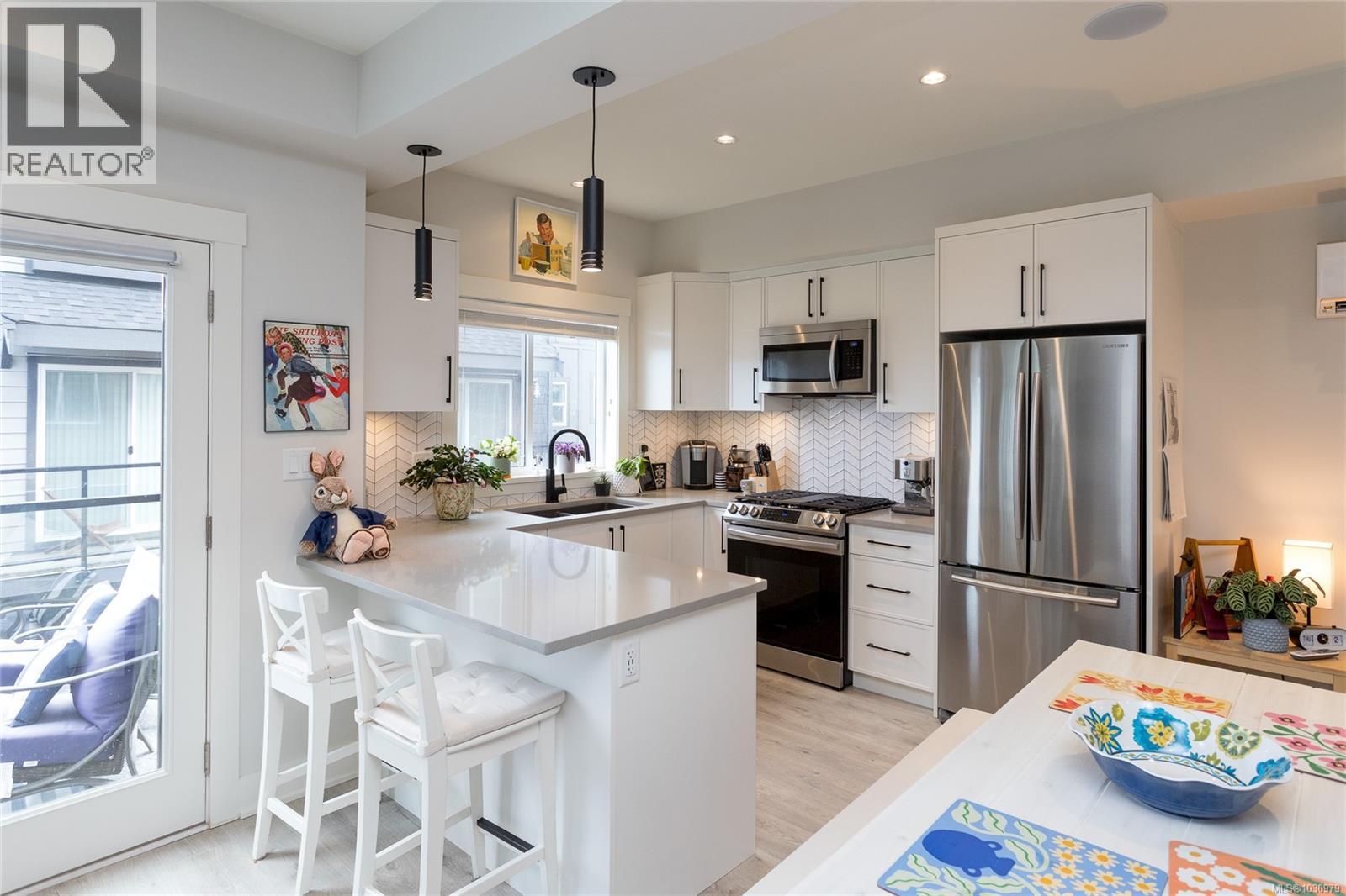 1212 Moonstone Loop - 14