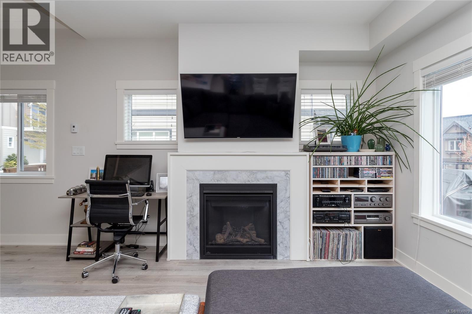 1212 Moonstone Loop - 9