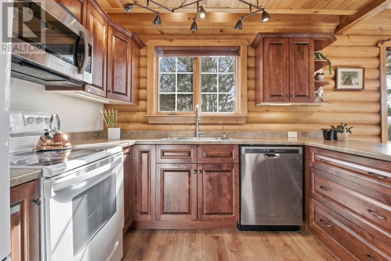 Property 21 of 50 of 12895 Peggys Cove Road