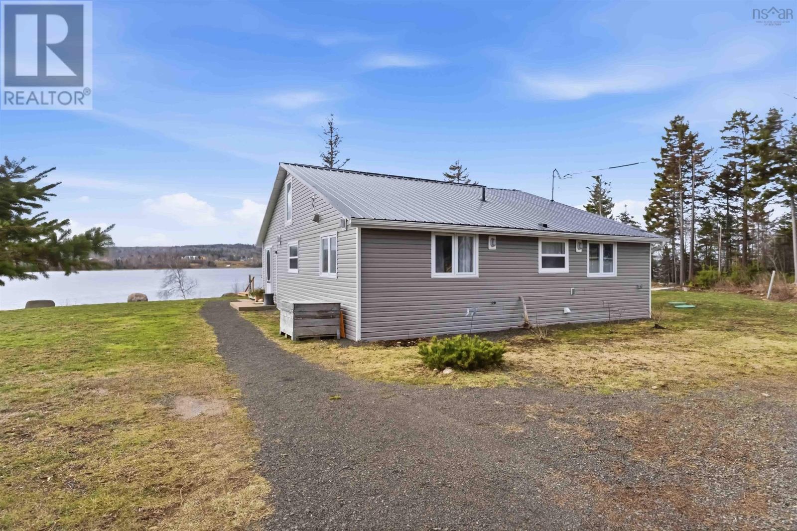 Property 14 of 40 of 3 Massachusetts Road